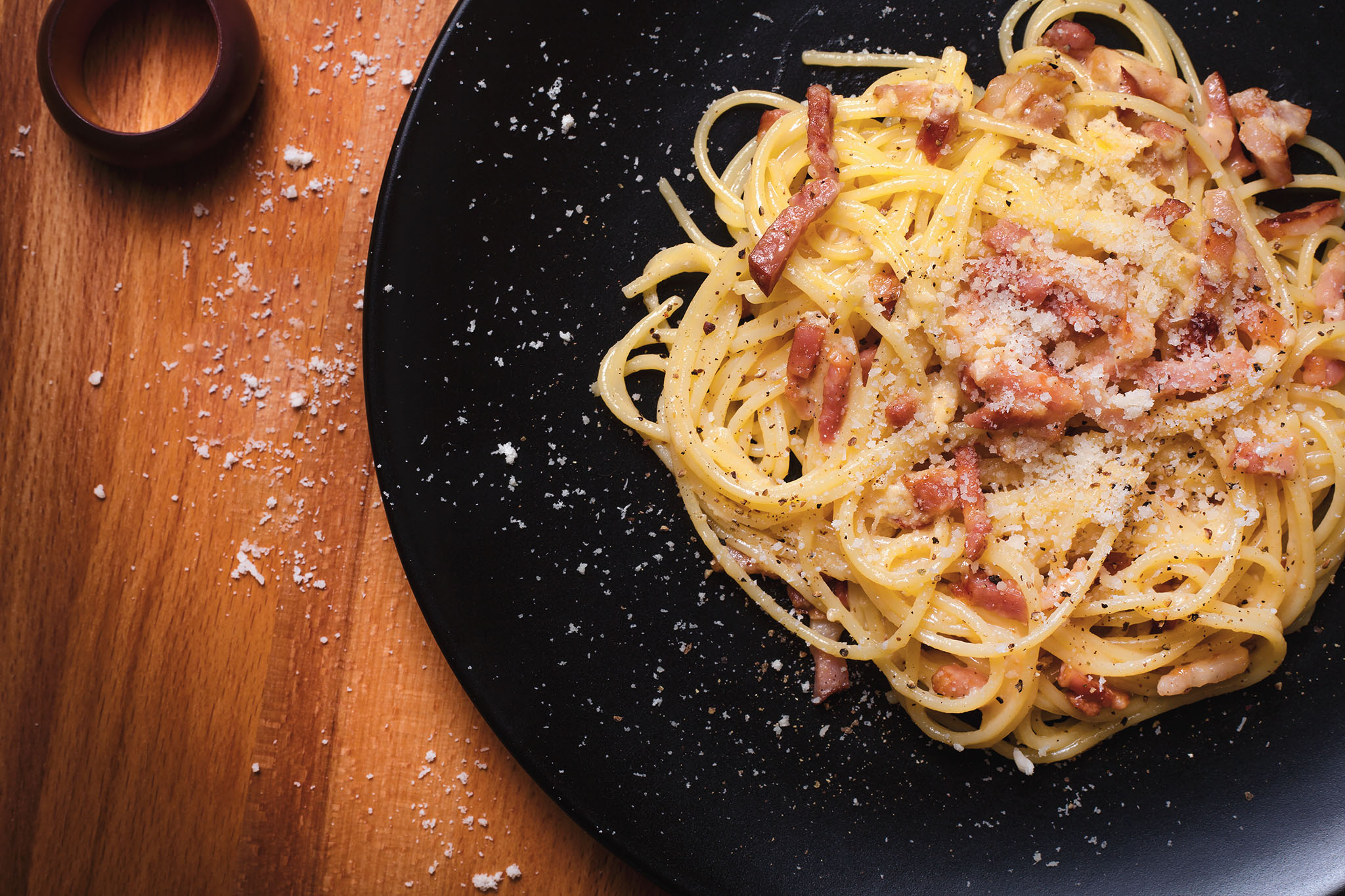 Creamy Roman Carbonara with Guanciale and Pecorino