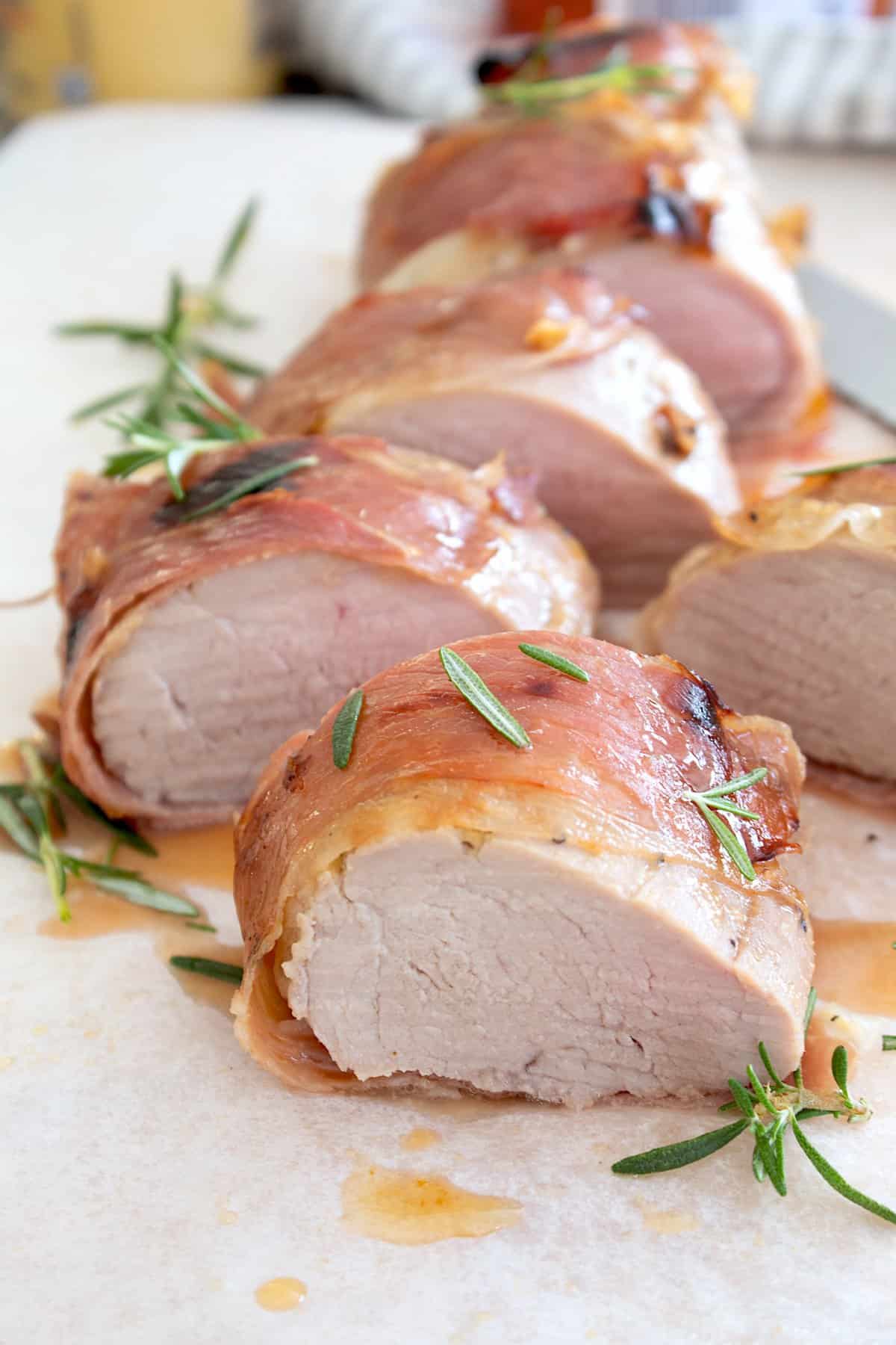 Herbed Pork Tenderloin with Prosciutto and Apple Chutney