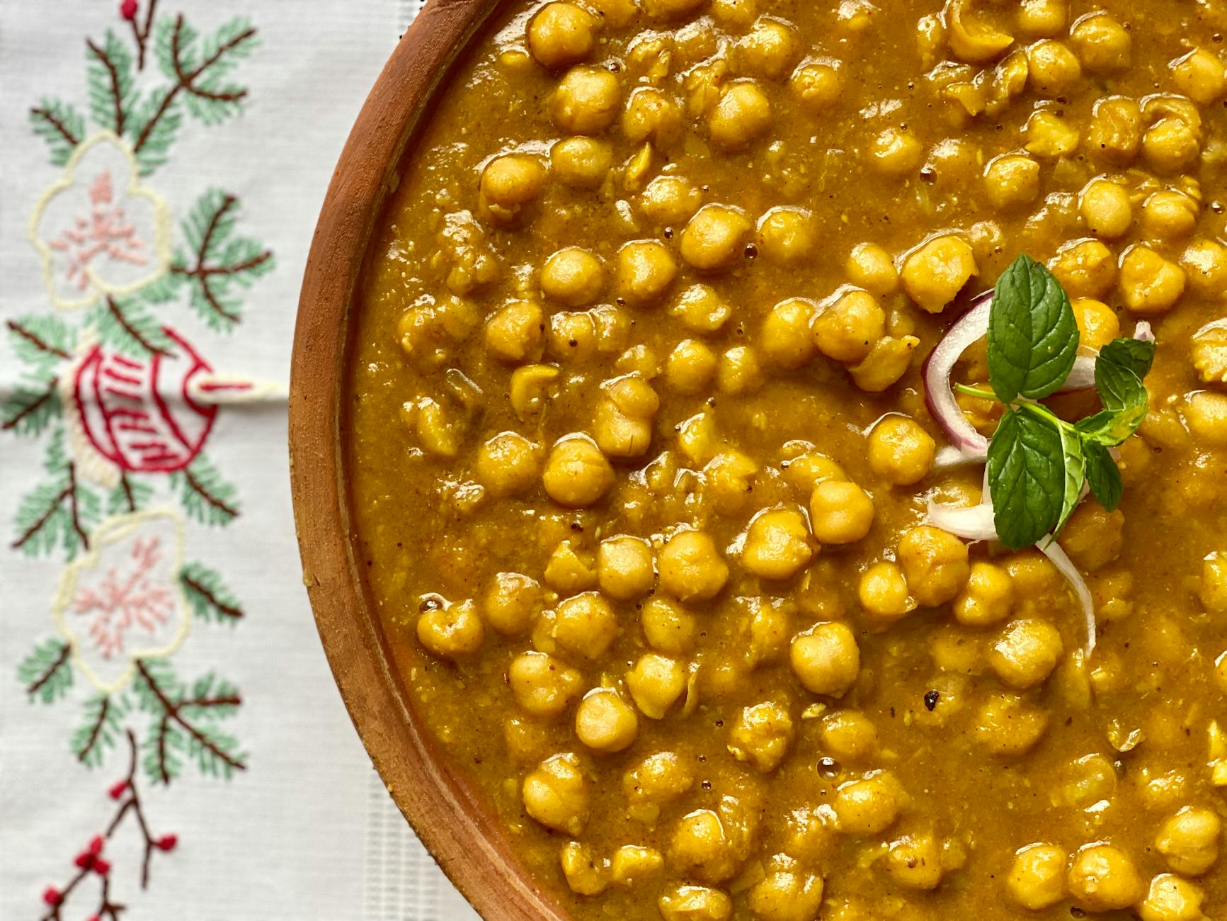 Punjabi Chana Masala with Tomatoes, Ginger, and Cilantro